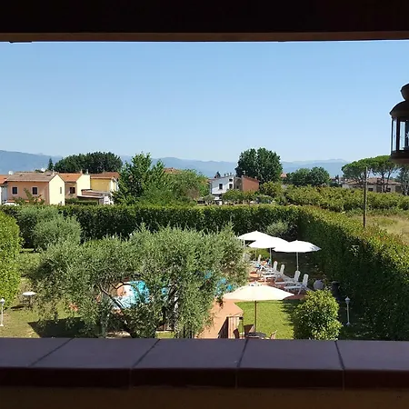 In Casale Toscano Appartamento *